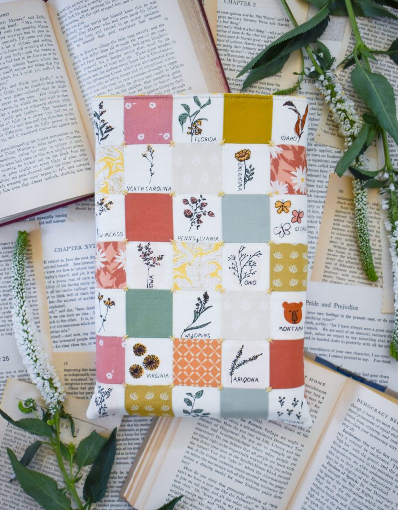 Elsinore Book Sleeve Free Quilting Pattern – The Wannabe Grandma